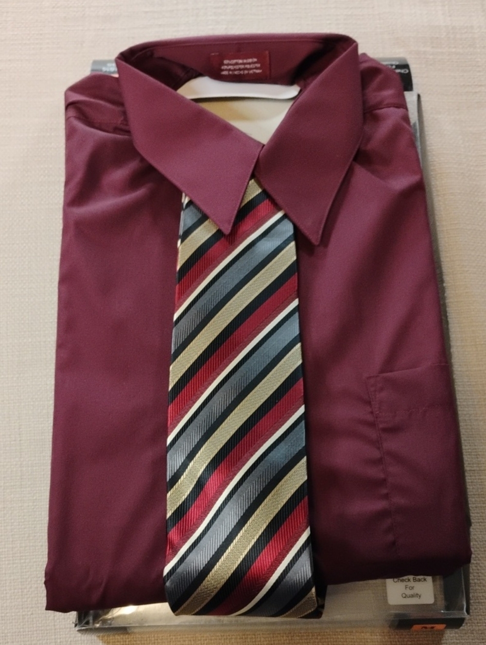 Men's Size 15-15 1/2, 34/35 Convington Easy Care Dress Shirt Woven Tie